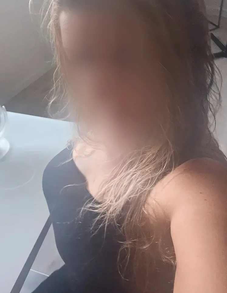 Anna, 31