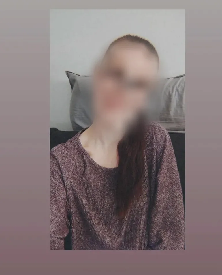 Larissa, 28