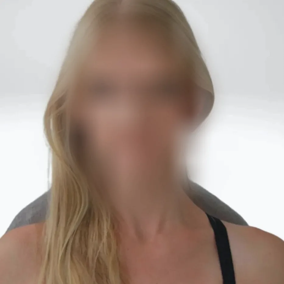 Lotta, 37