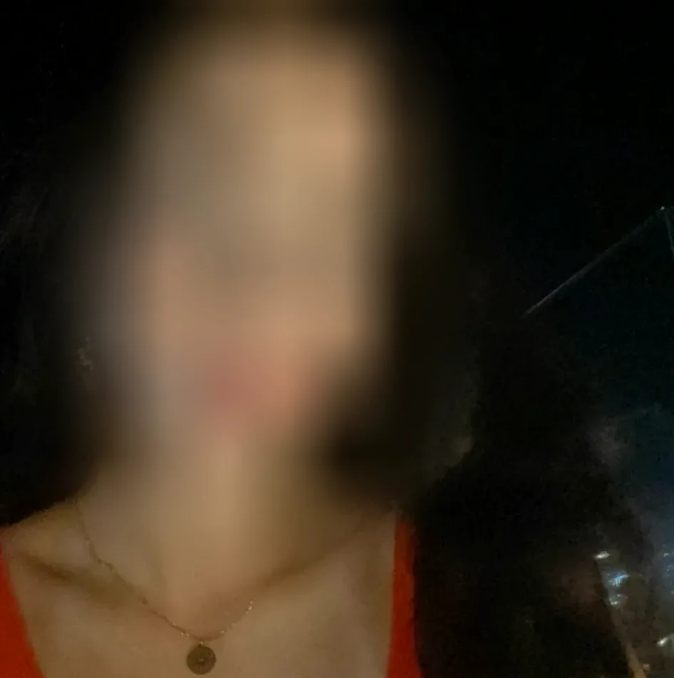Nele, 23